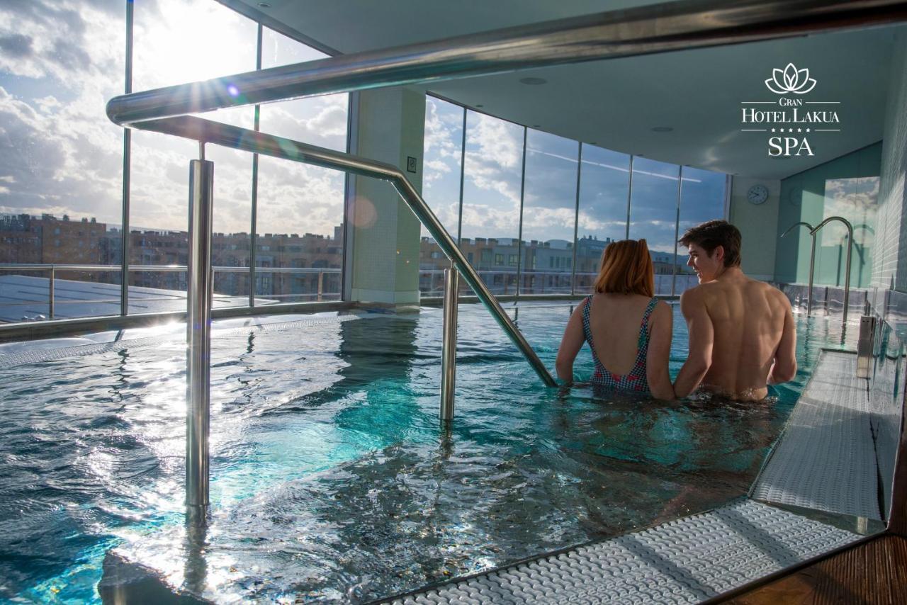 Gran Hotel Lakua 비토리아개스테즈 외부 사진 Spa at Hotel Lake