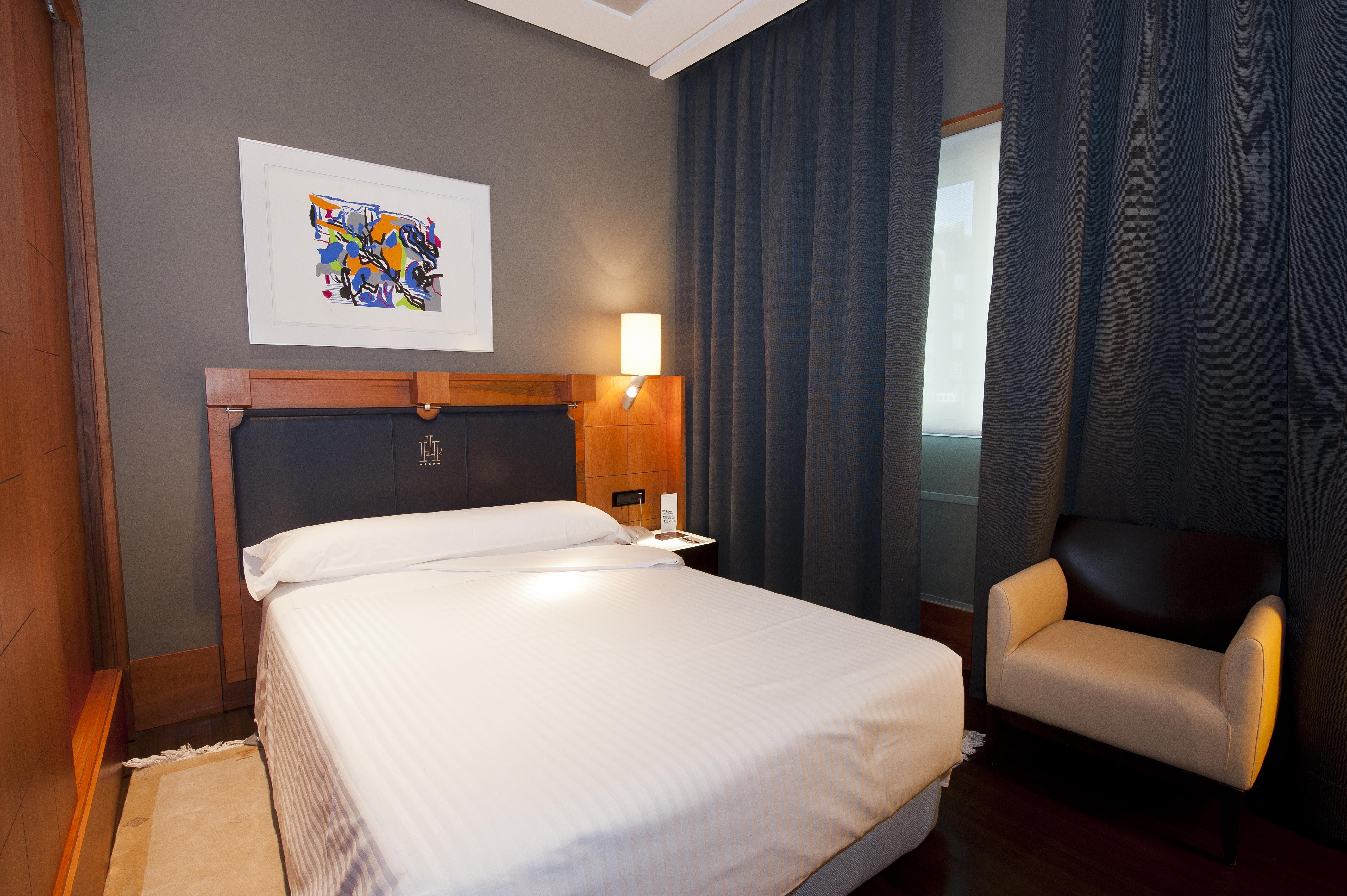 Gran Hotel Lakua 비토리아개스테즈 외부 사진