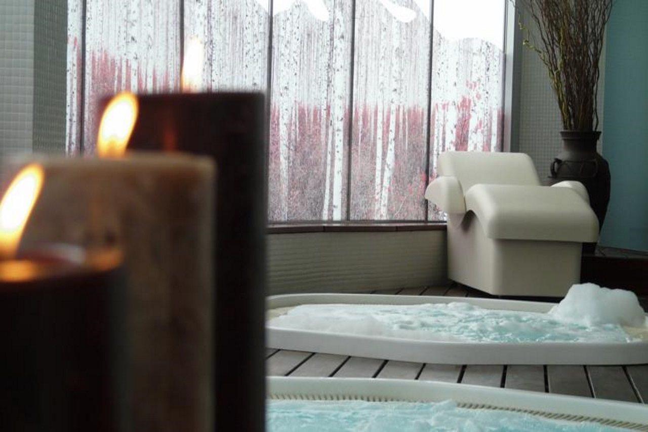 Gran Hotel Lakua 비토리아개스테즈 외부 사진 A spa