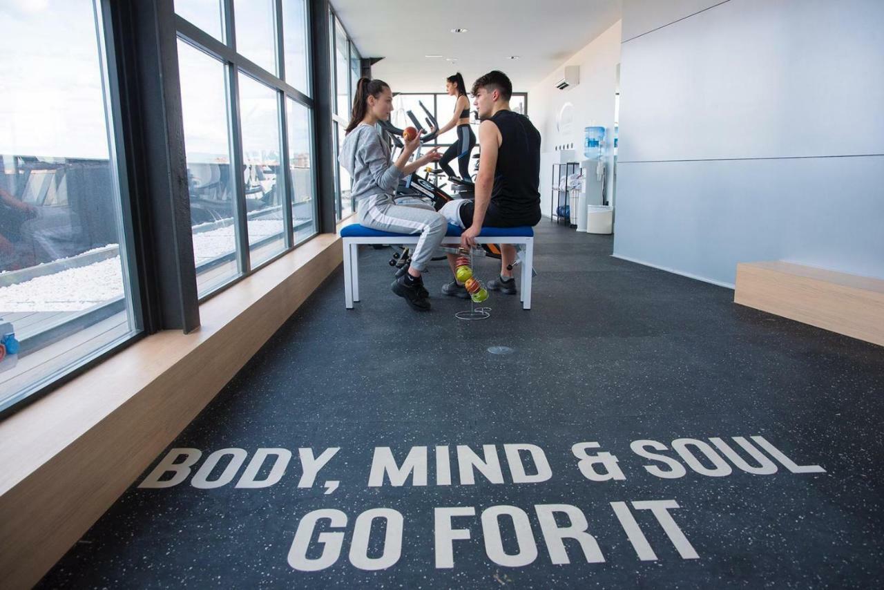 Gran Hotel Lakua 비토리아개스테즈 외부 사진 The gym at the University of Roehampton